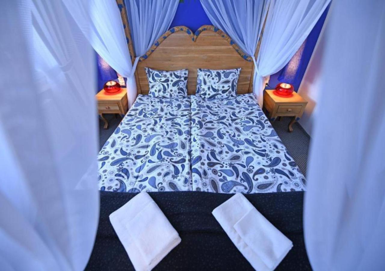 Gosciniec Malinowka Bed & Breakfast Krzeszna ภายนอก รูปภาพ